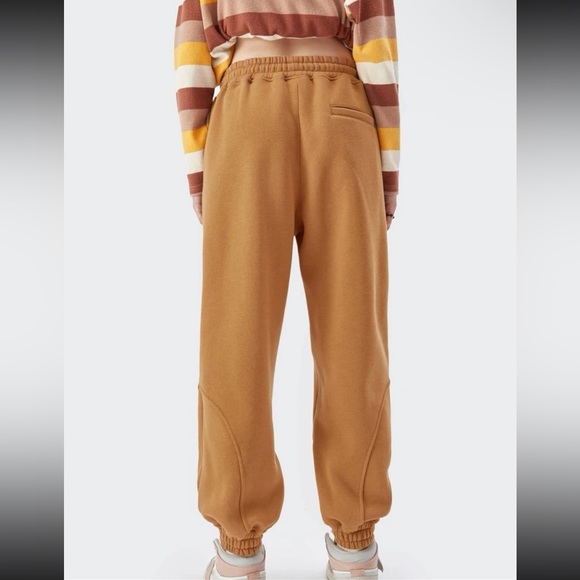 Drawstring Sweatpants - Picture 15 of 15